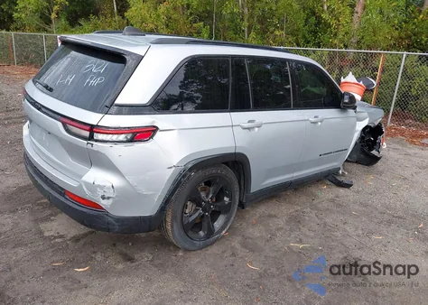 2024 Jeep Grand Cherokee Altitude X 4X4 z USA, uszkodzony, nr VIN 1C4RJHAG7R8573121